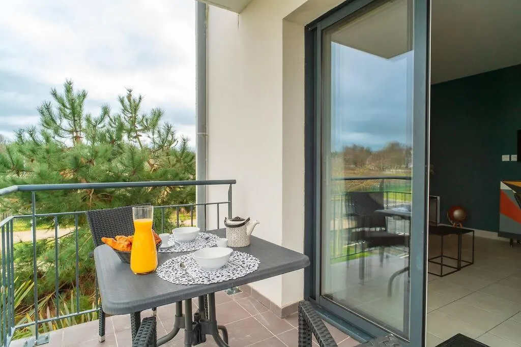 Le Jardin Des Thermes - Proche Thalasso Concarneau 0*,  Frankrig